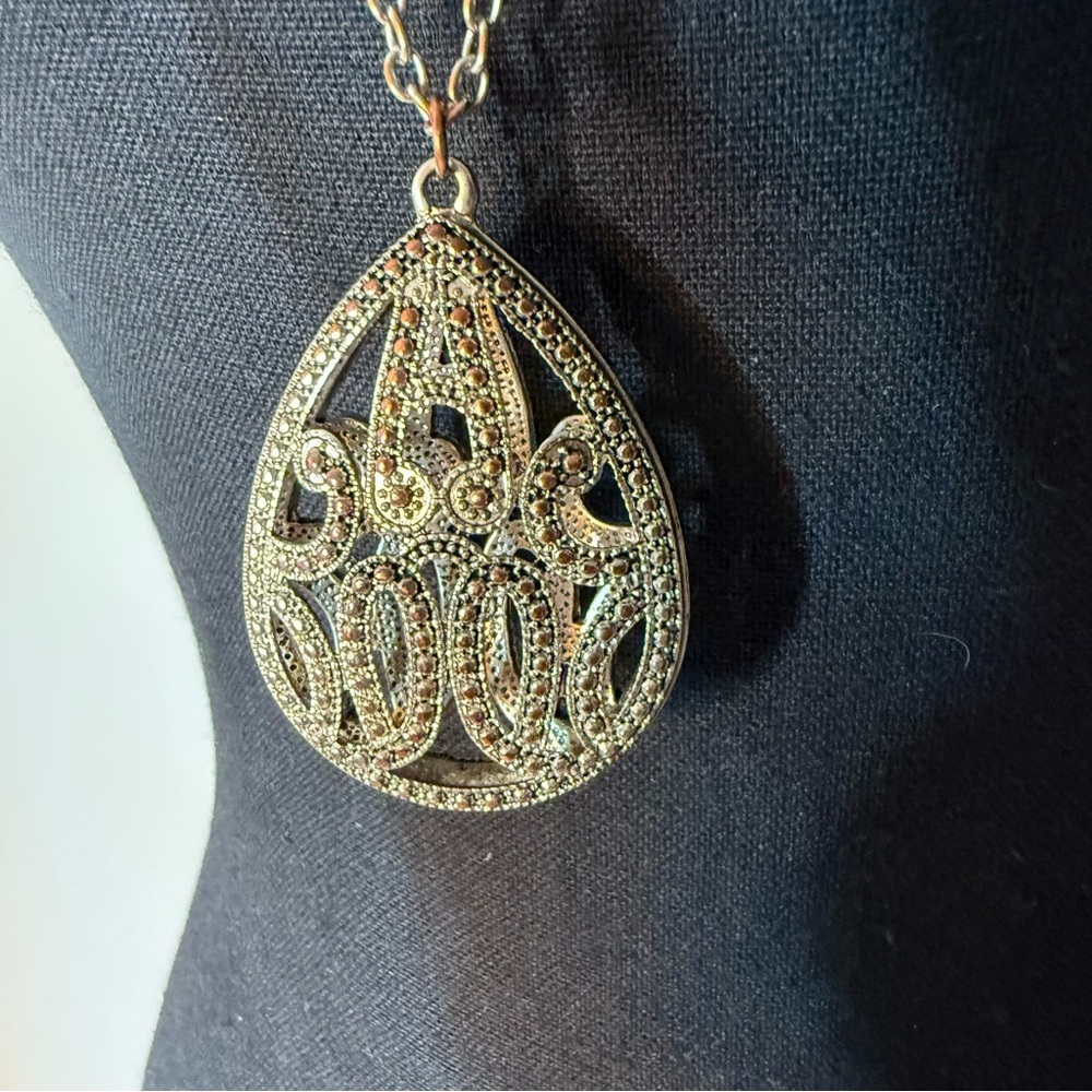Silver Toned Necklace Teardrop Birdcage Pendant Reddish Hue Rhinestones Filagree - Picture 1 of 8